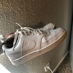 Women’s vision court Nike shoes